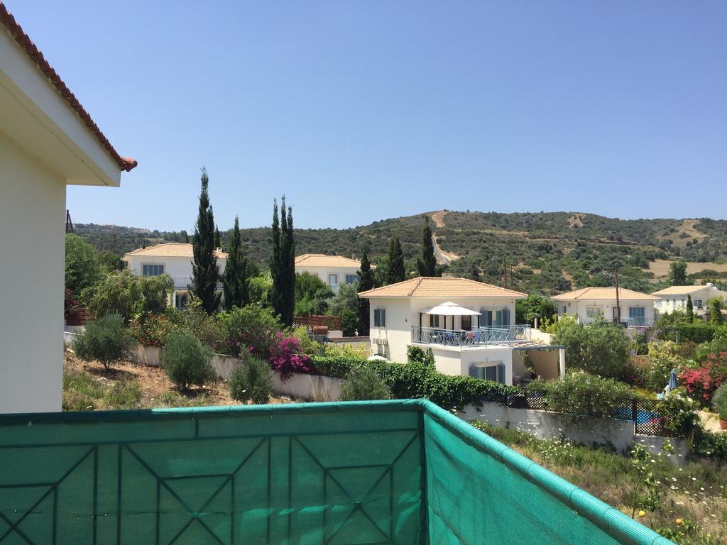 Villa Pergia Latchi Полис Екстериор снимка